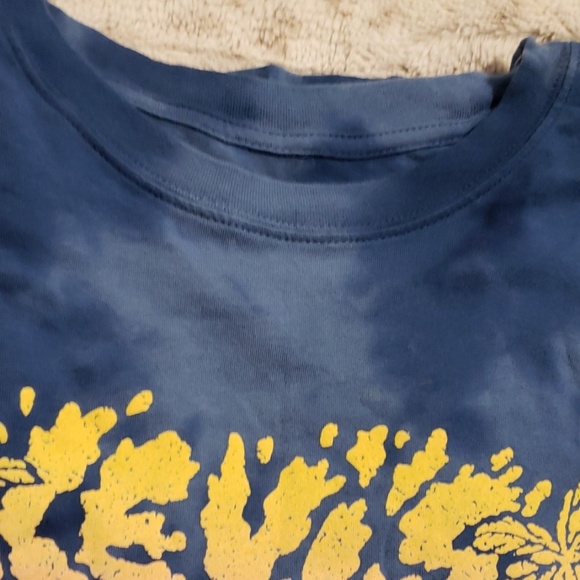 HOST PICK! NWT-LEVI's Tie-Dyed Palm Tree S/S Tee - Picture 4 of 5